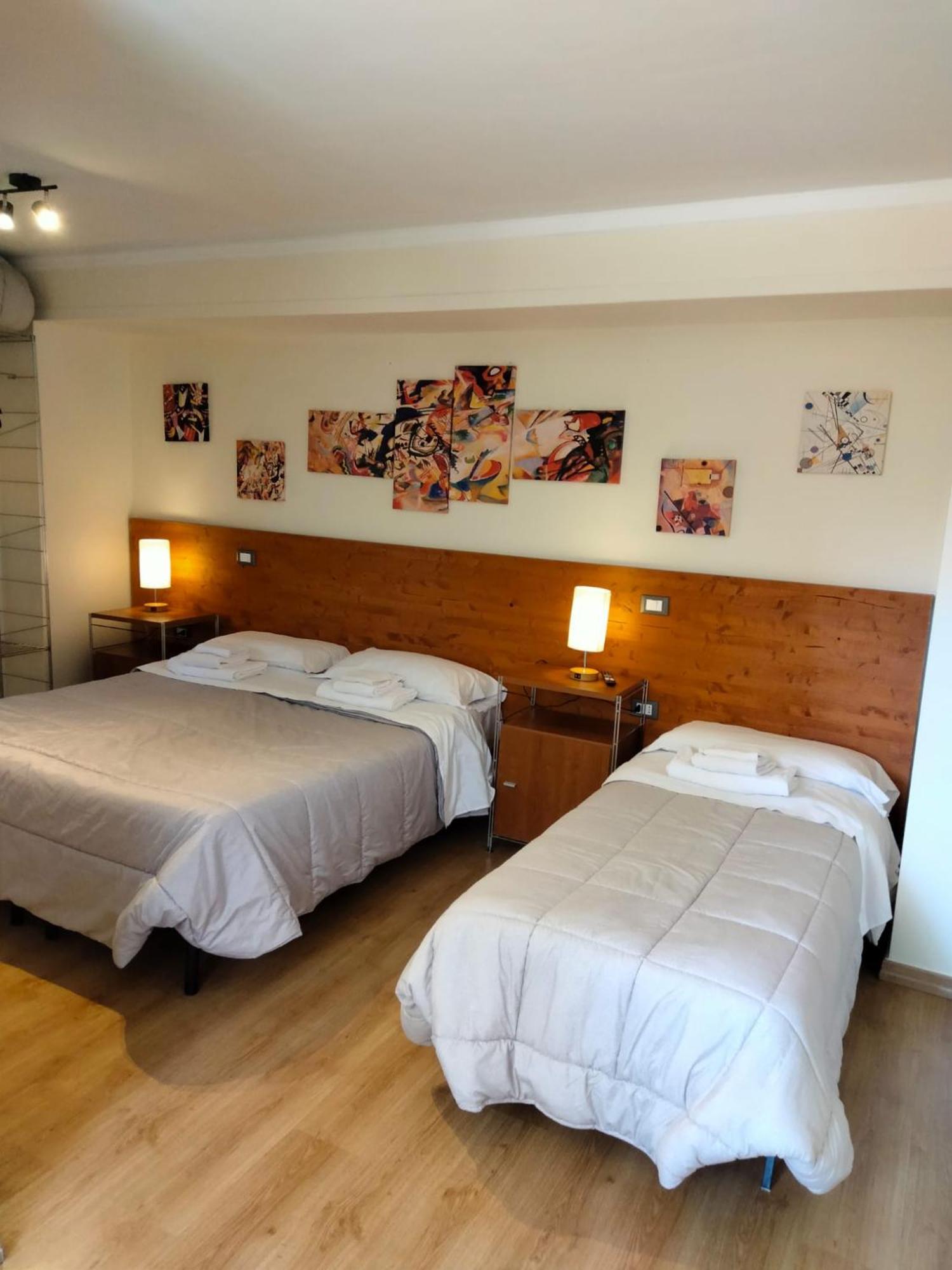 Camaga Bed and Breakfast LʼAquila Exteriör bild